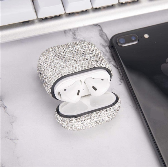 MOLOVA Bling Airpods Case - Picture 3 of 4